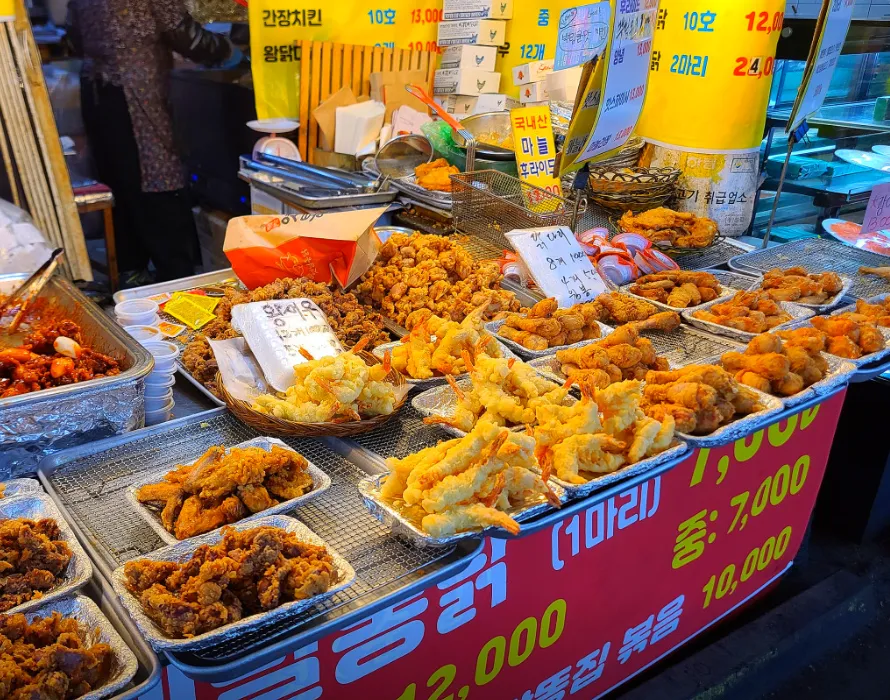 생방송투데이 신림 치킨닭강정 줄 서서 먹는 가성비 도토리치킨