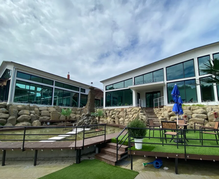 생방송투데이 옥천 전통카페 대청호 비경을 품은 고즈넉한 힐링 공간 두빛나래